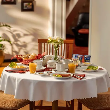 Bed & Breakfast Toscania-check In 24h Poznań