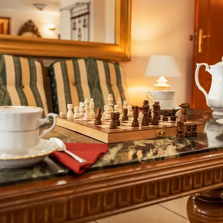 Toscania-check In 24h Bed and breakfast