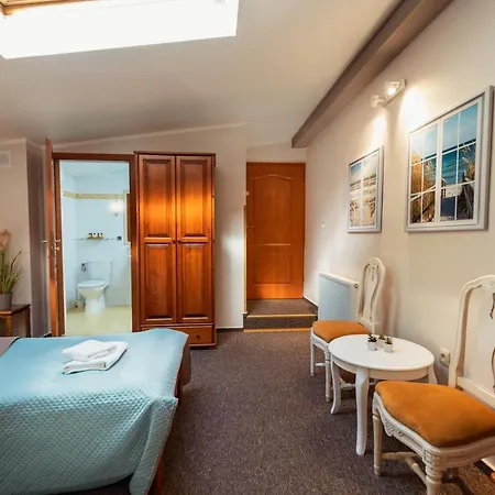 Toscania-check In 24h 포즈난