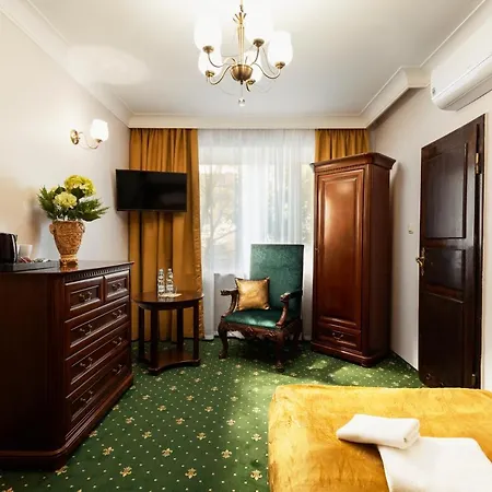 Toscania-check In 24h Oda ve Kahvaltı Poznan