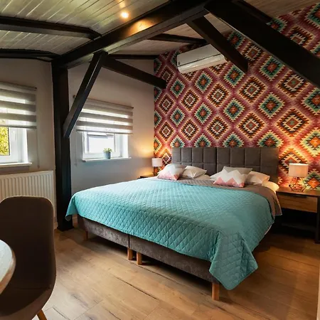 Toscania-check In 24h 포즈난