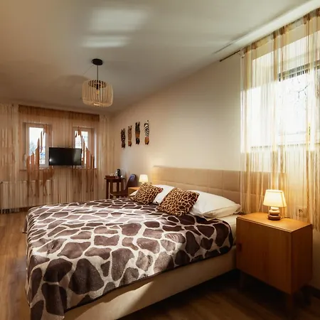 Toscania-check In 24h Oda ve Kahvaltı 4*