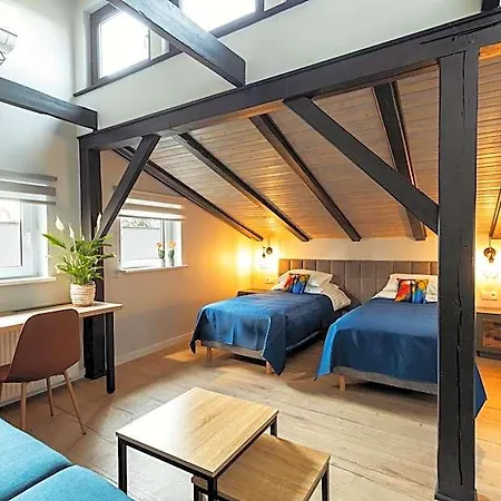 Toscania-check In 24h Bed & Breakfast Poznan
