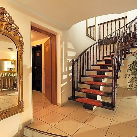 B&B Toscania-check In 24h 포즈난