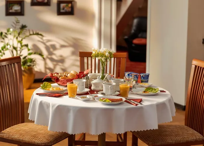 Bed & Breakfast Toscania-check In 24h Poznań