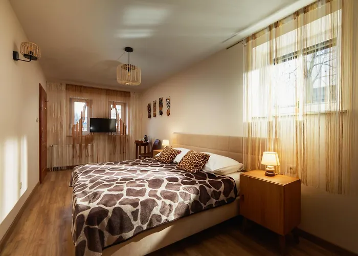 Toscania-check In 24h 住宿加早餐酒店 4*