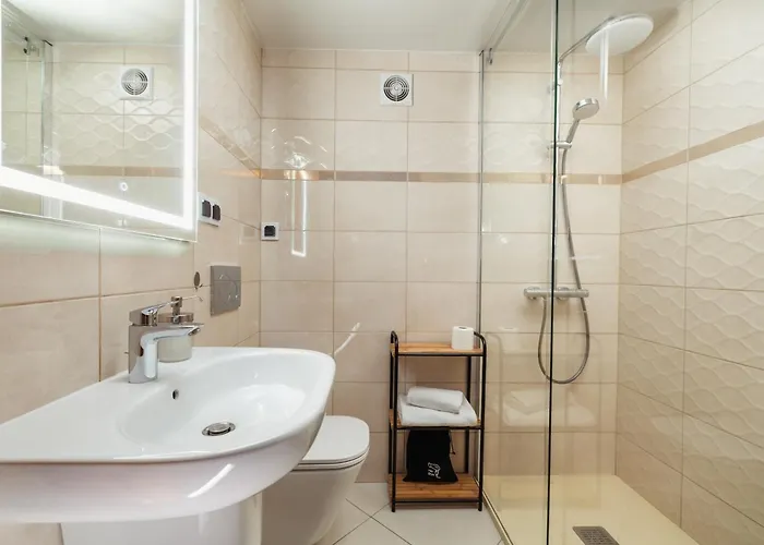 住宿加早餐酒店 Toscania-check In 24h 4*